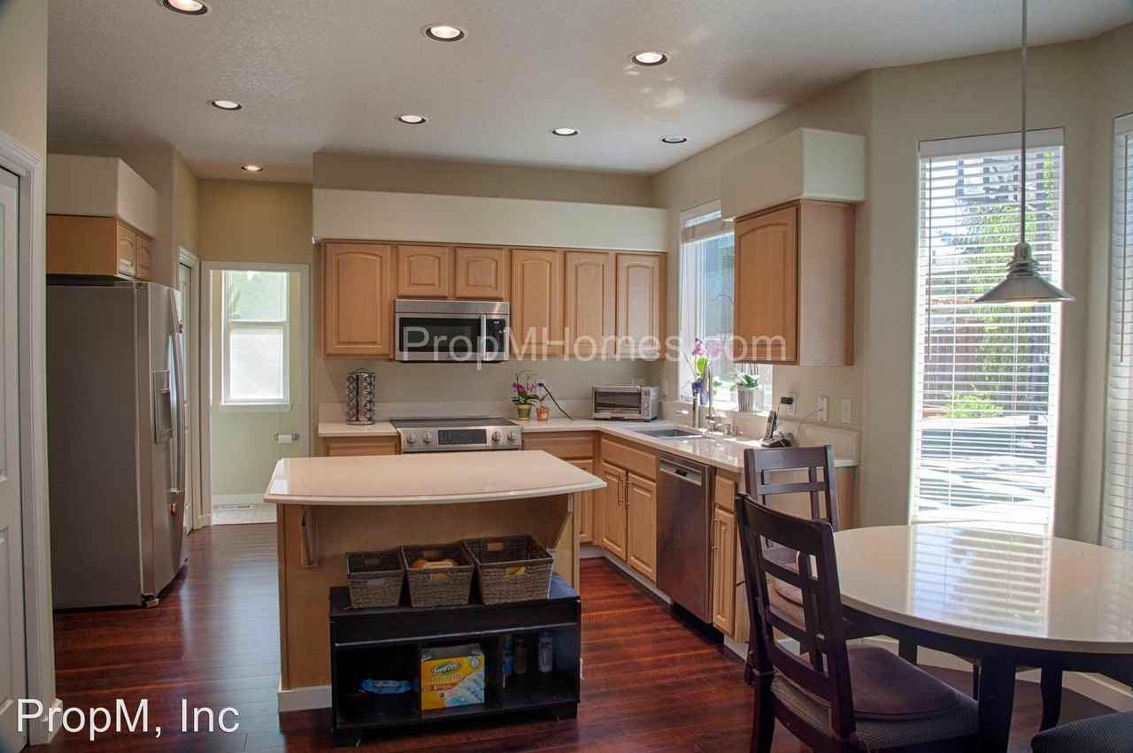 12653 SW 116th Ave - Photo 3 of 17