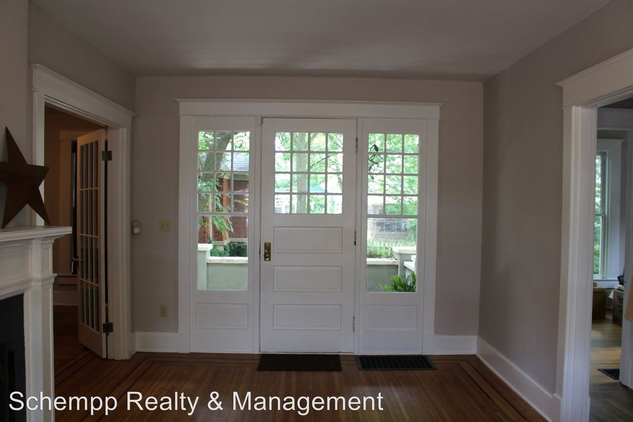 1925 Maplewood Place - Photo 3 of 50