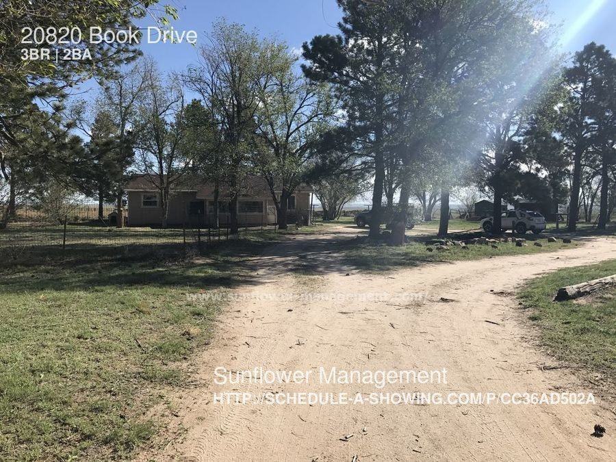 20820 Book Dr - Photo 2 of 11