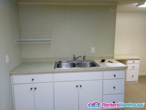 320 14th Ave E - Photo 2 of 8