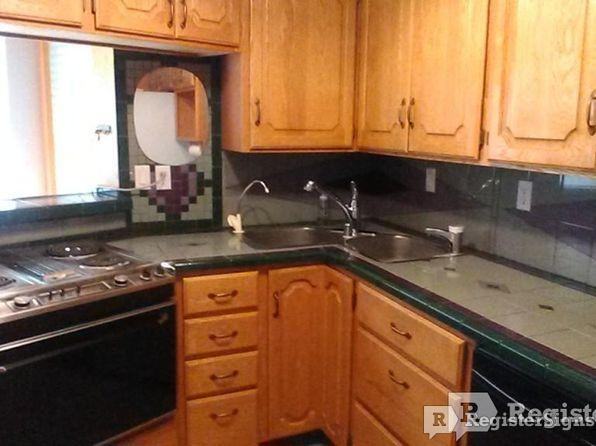 1500 Rita Dr NE - Photo 2 of 20