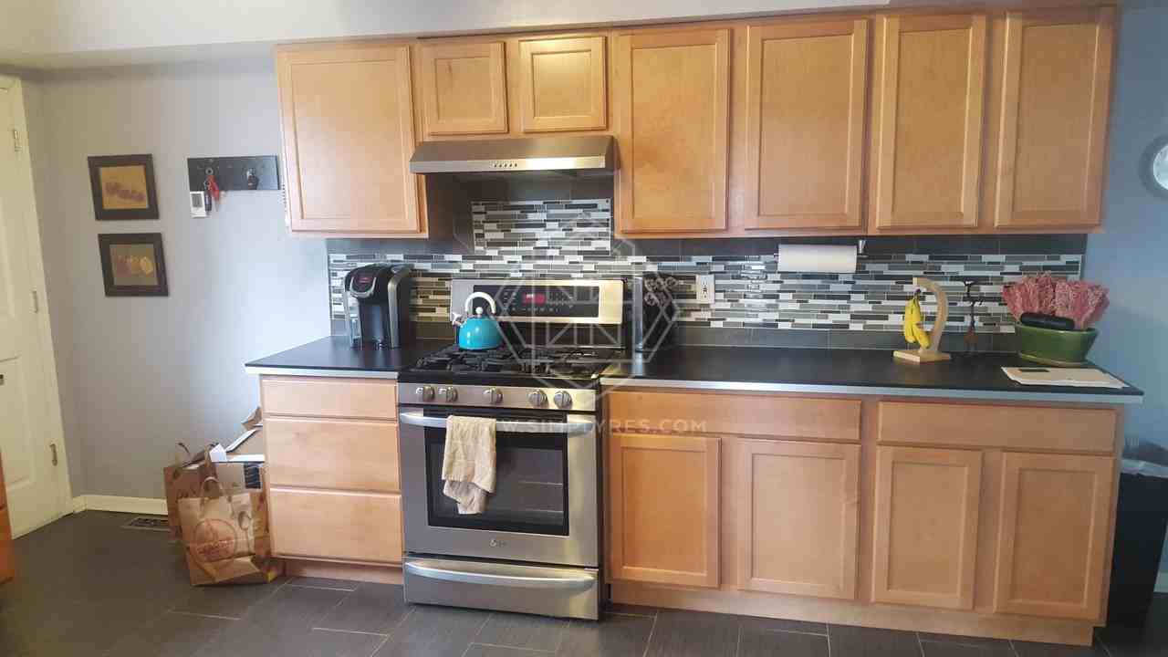 4909 Payton Ct - Photo 3 of 11