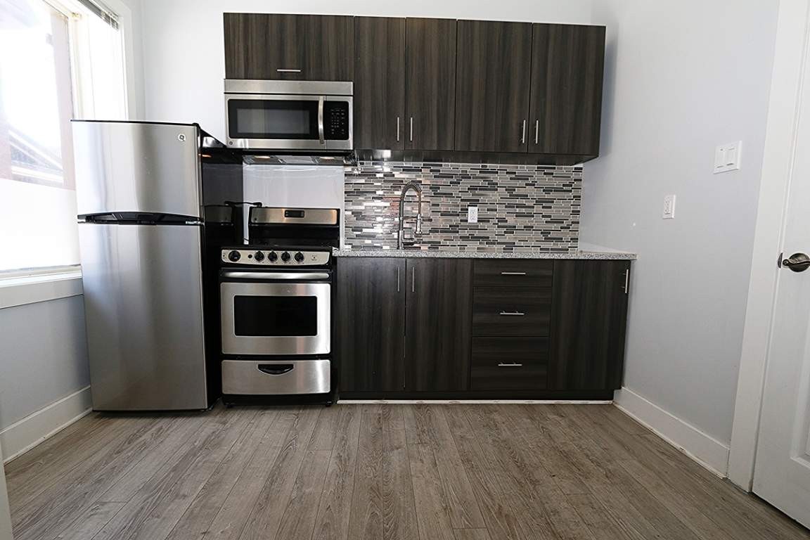 245 Laurier - Photo 3 of 5