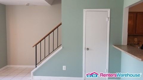 20040 Appledowre Cir - Photo 3 of 12