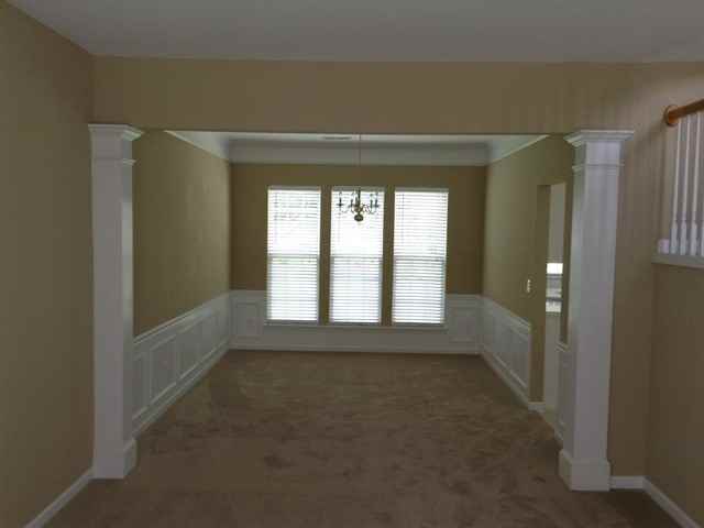 4551 Fairport Ct - Photo 3 of 15