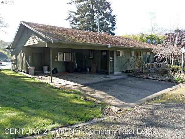 648 Echo Dr - Photo 2 of 14