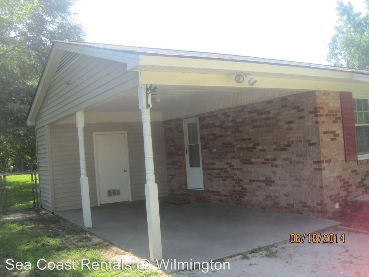 110 Wedgewood Dr - Photo 2 of 16