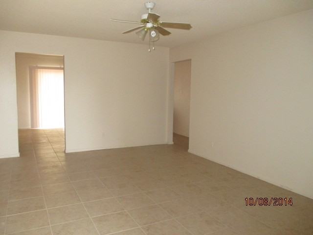 2864 W 27th St - Photo 2 of 11