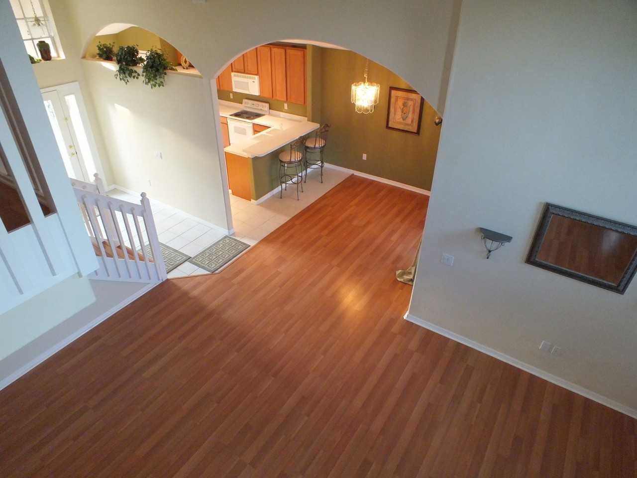 19309 Sandy Springs Cir - Photo 3 of 11