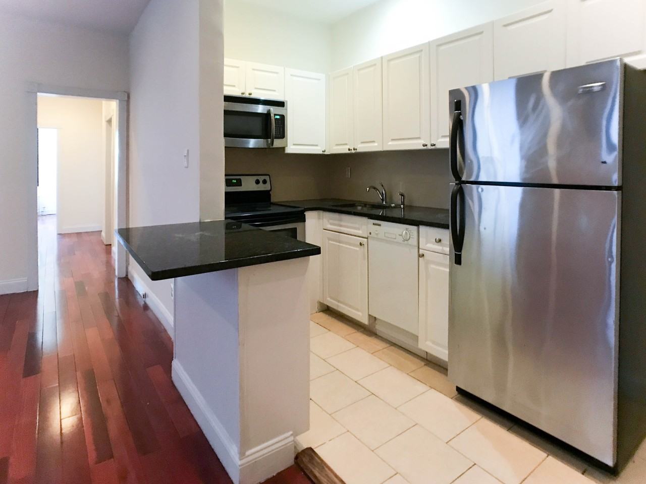 Fort Washington Ave & W 172nd St #3D