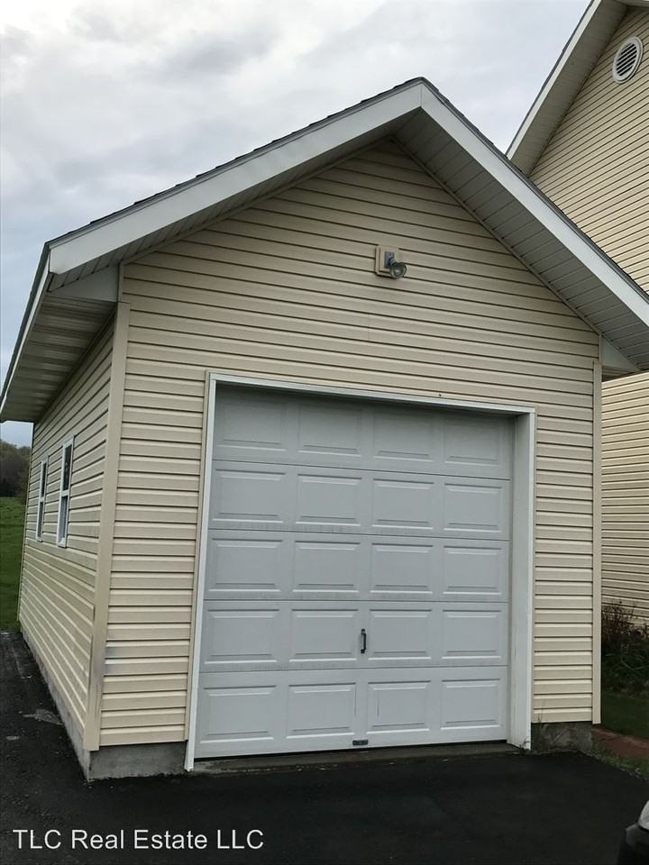 7439 Emi Ln - Photo 2 of 4