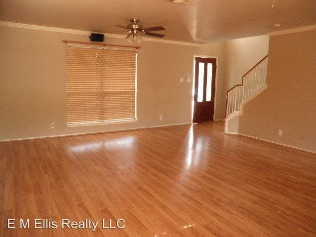 10602 Lion Path - Photo 2 of 18