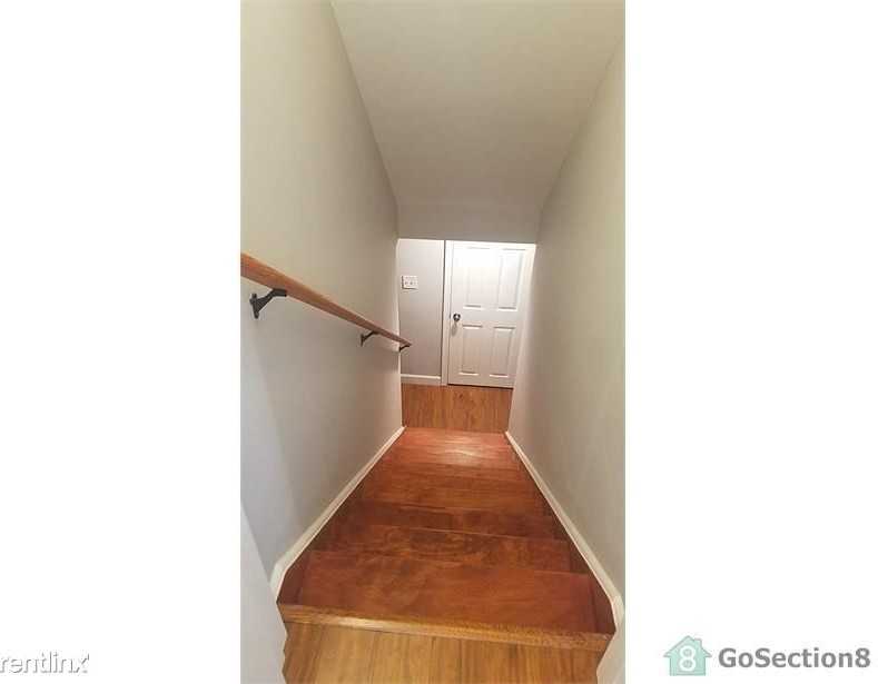 1411 Spring Ave - Photo 3 of 14
