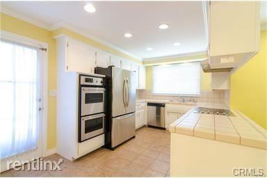 2731 W 233rd St - Photo 3 of 35