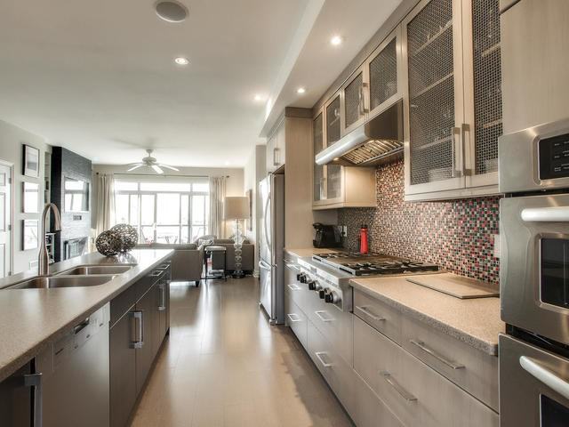 7 Brimley Road South - Photo 2 of 10