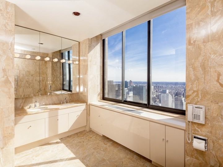 Bristol Plaza - Photo 3 of 19