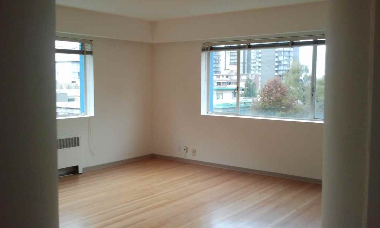 West Gate Court - Photo 3 of 9