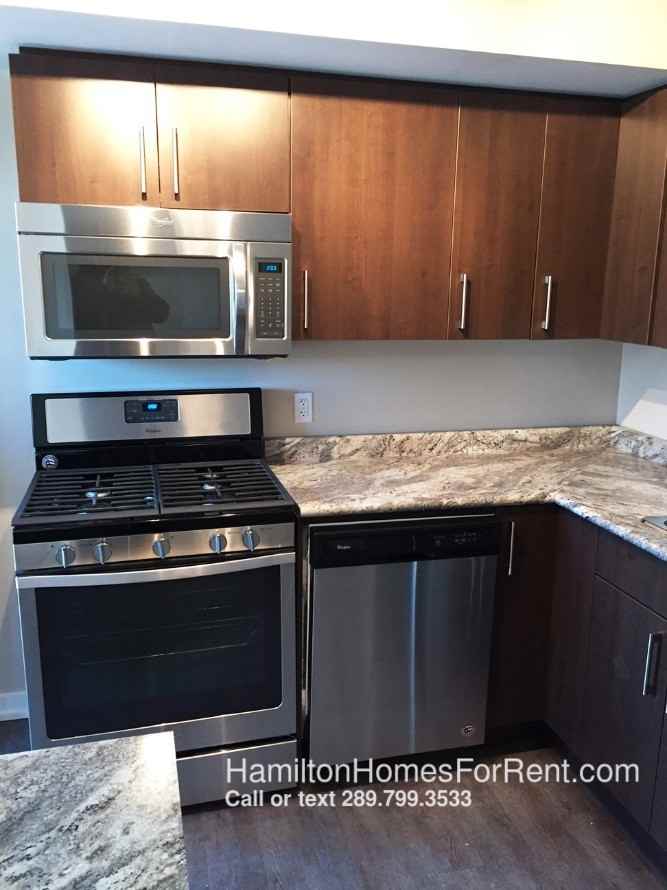 2 Ottawa St N #12 - Photo 2 of 15