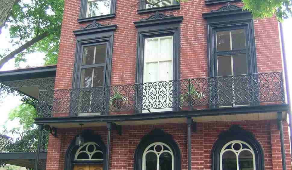 300 E Evans St - Photo 2 of 25