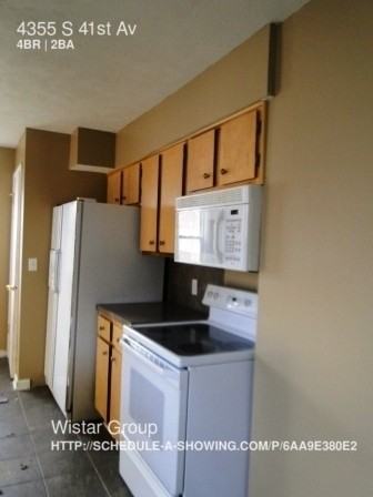 4355 S 41st Ave - Photo 2 of 7