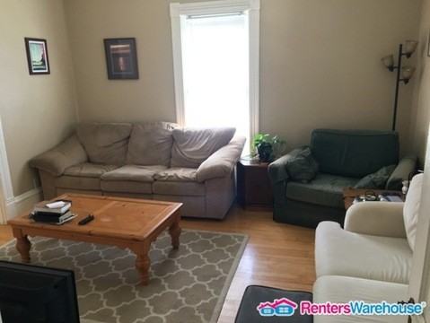 3147 S 28th Ave - Photo 3 of 11