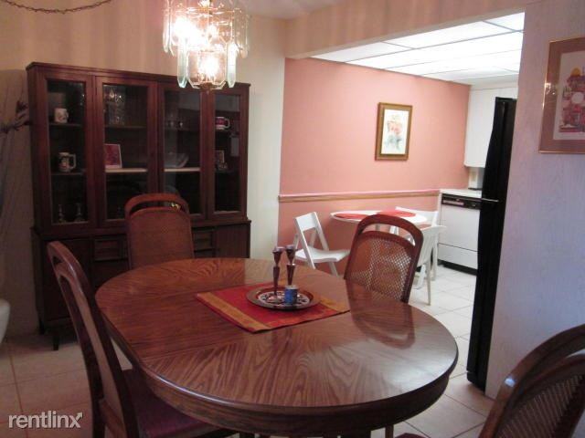 1066 Wolverton E - Photo 3 of 6