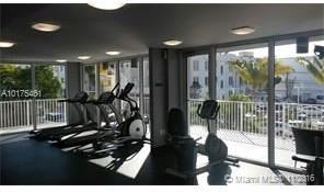 1255 Collins Ave - Photo 2 of 5