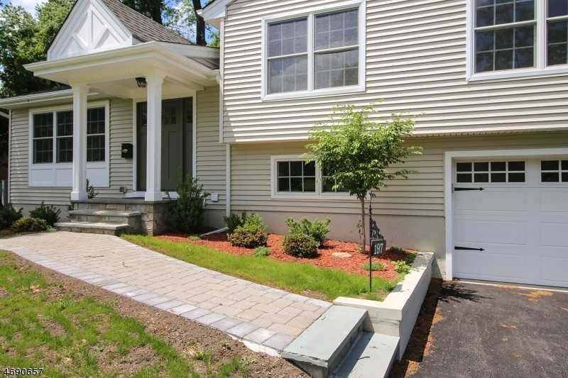 197 Gaynor Pl - Photo 2 of 25