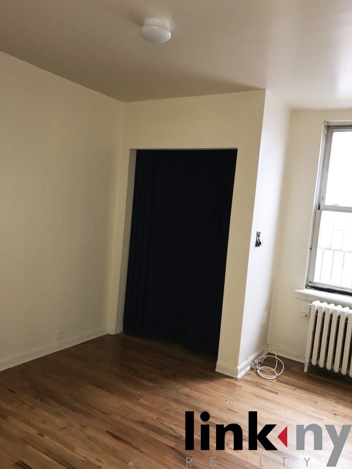 3048 Eastchester Road - Photo 3 of 8