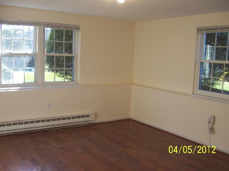 120 Parker St #16 - Photo 3 of 10