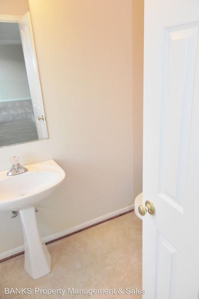 21 Lafayette St - Photo 3 of 36