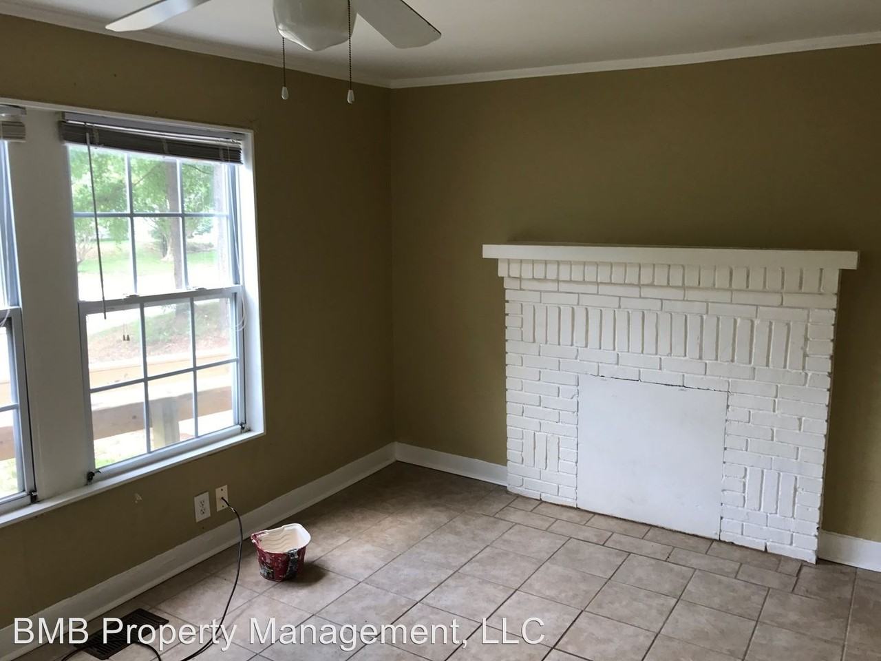 2118 Windsor Avenue - Photo 2 of 9