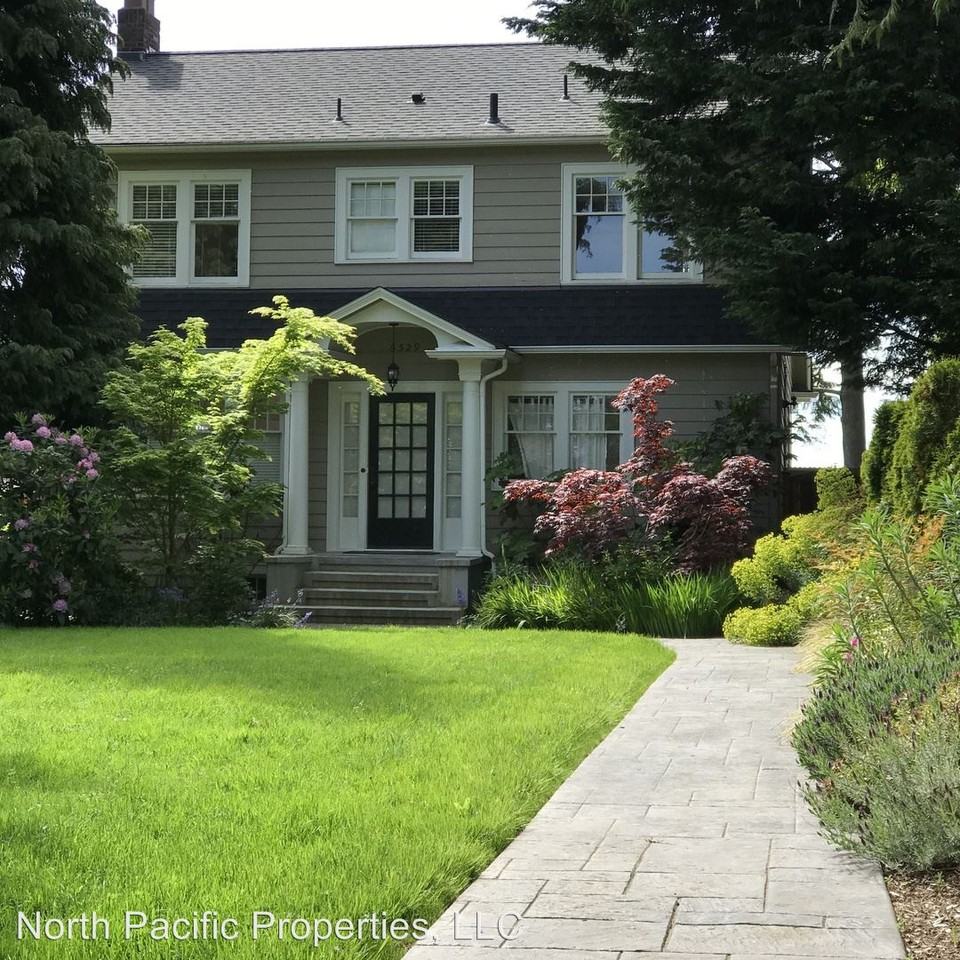 6529 49th Ave SW - Photo 3 of 15