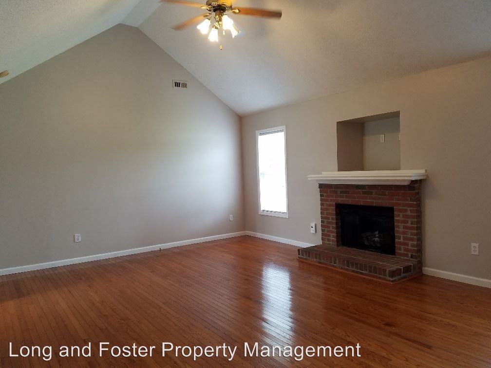 106 Maddrey Dr - Photo 2 of 17