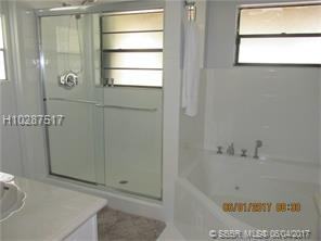 9464 NW 11th St - Photo 2 of 22