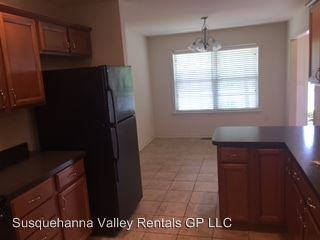 319 Weatherstone Dr - Photo 2 of 6