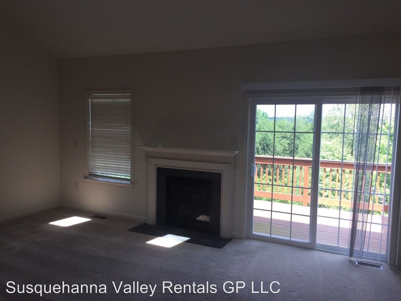 319 Weatherstone Dr - Photo 3 of 6