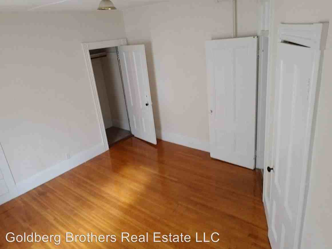 8 School Street - Photo 3 of 5