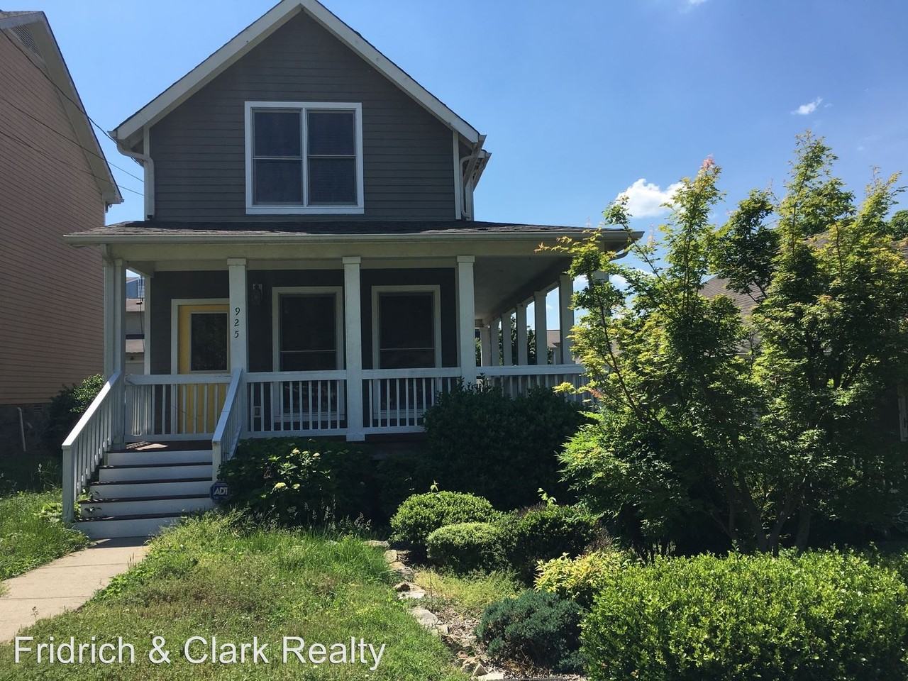 925 Locklayer St - Photo 2 of 16