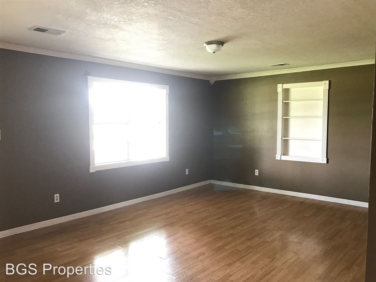 3893 Old Fowlkes Rd - Photo 3 of 10