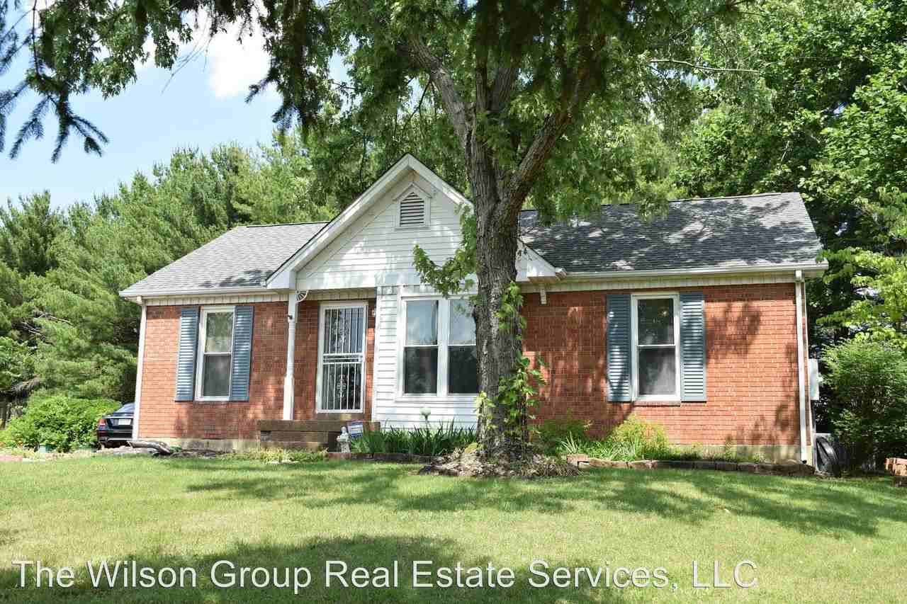 5813 Labrador Ln - Photo 2 of 33