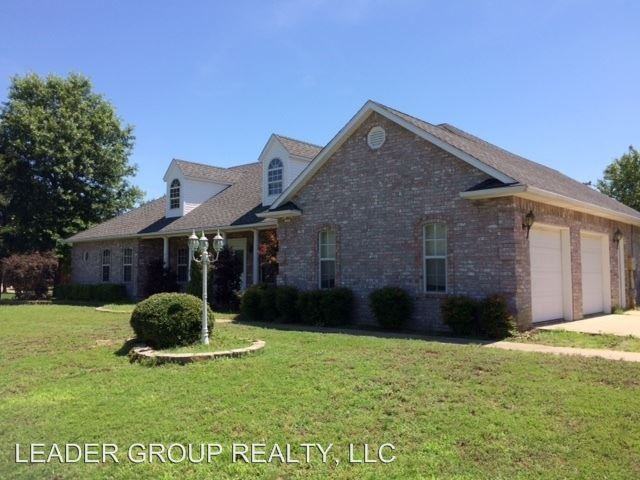 36 Jamestown Cir - Photo 2 of 27