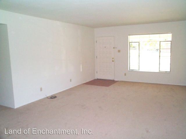 8819 Claremont Ave NE - Photo 2 of 12