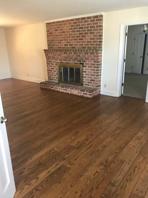 1015 Hardy Rd - Photo 3 of 31