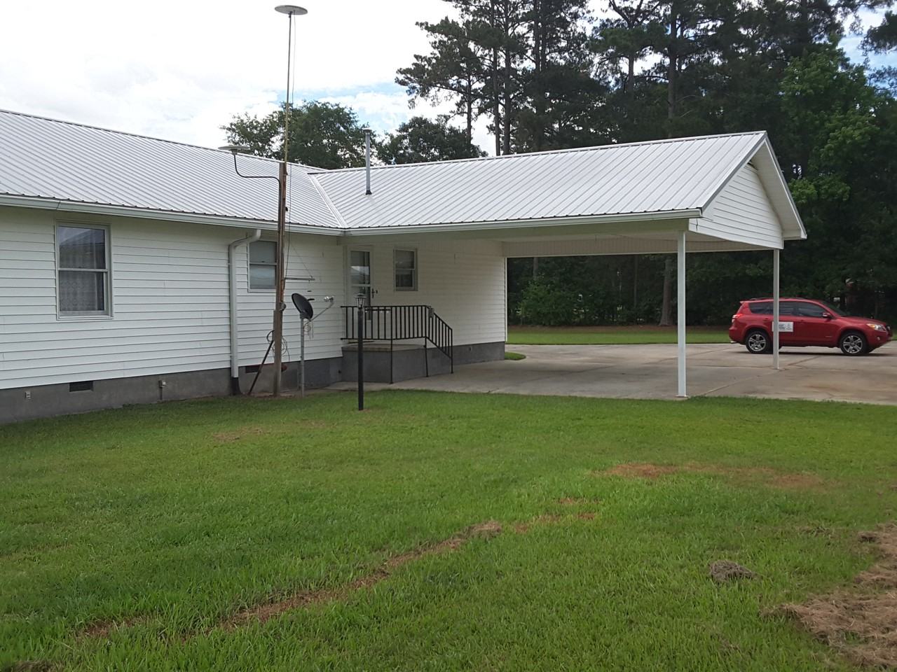 1373 Yellow Skin Rd - Photo 2 of 7