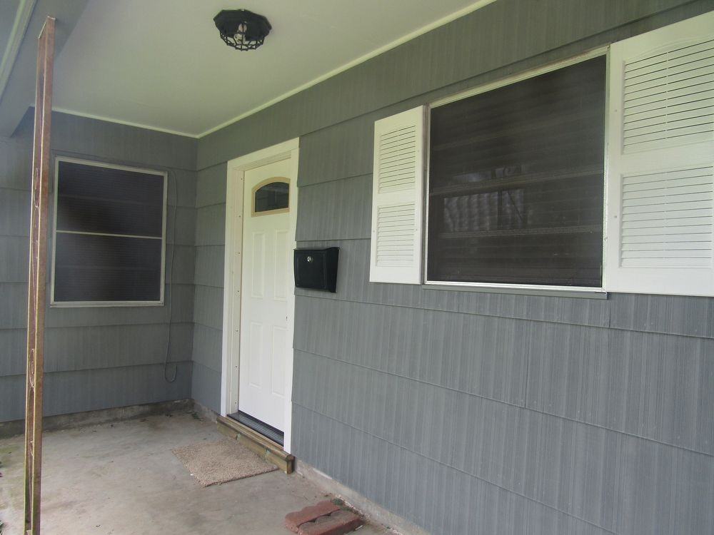 7165 Lewis Dr - Photo 2 of 10