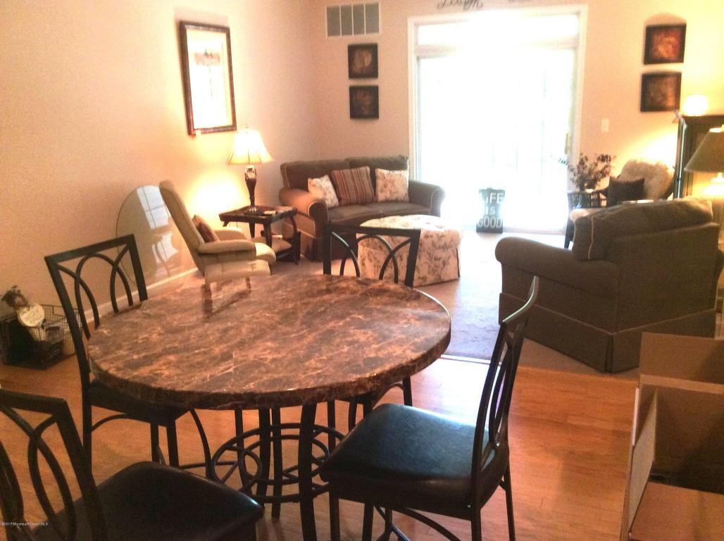 433 Sophee Ln #1000 - Photo 2 of 20