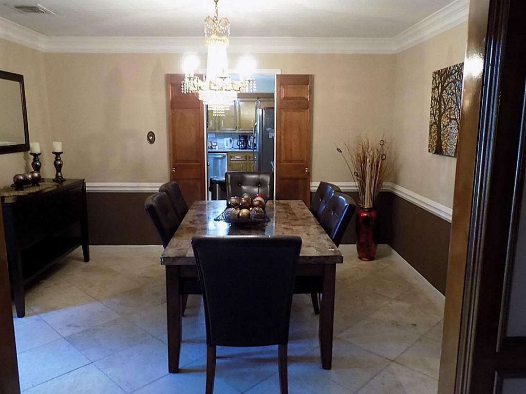 14907 Benfer Rd - Photo 2 of 14