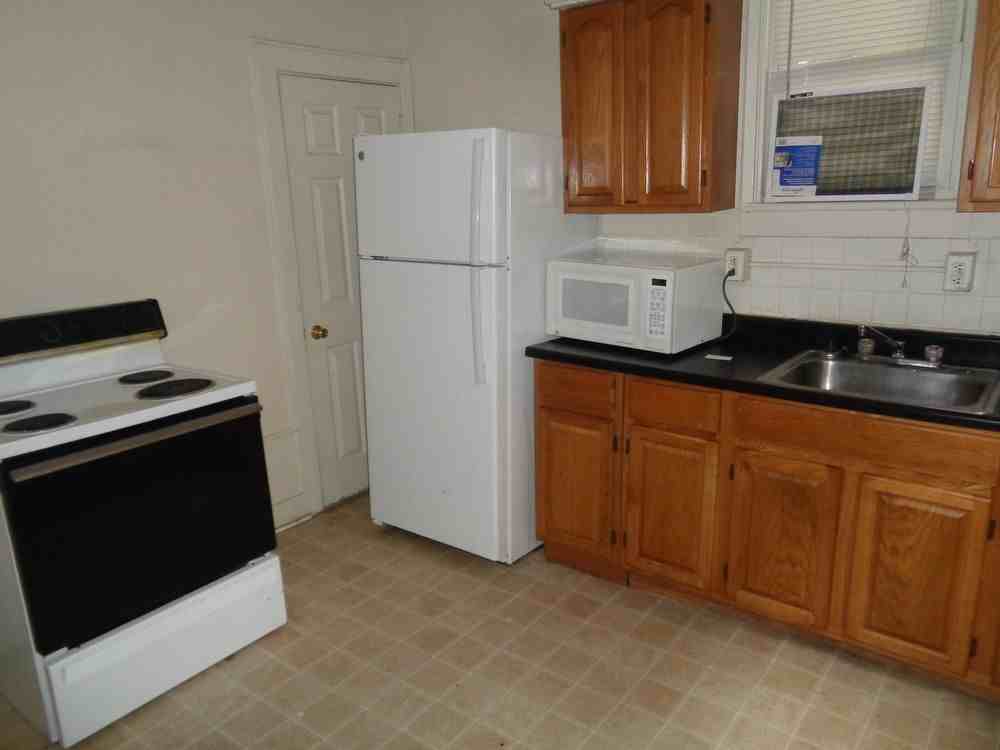 1 Argyle St - Photo 2 of 10