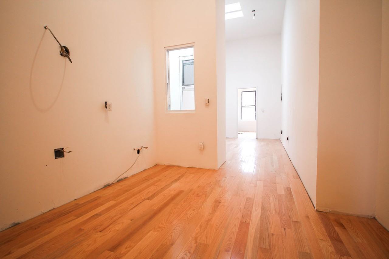 174 Wyckoff Avenue #3R